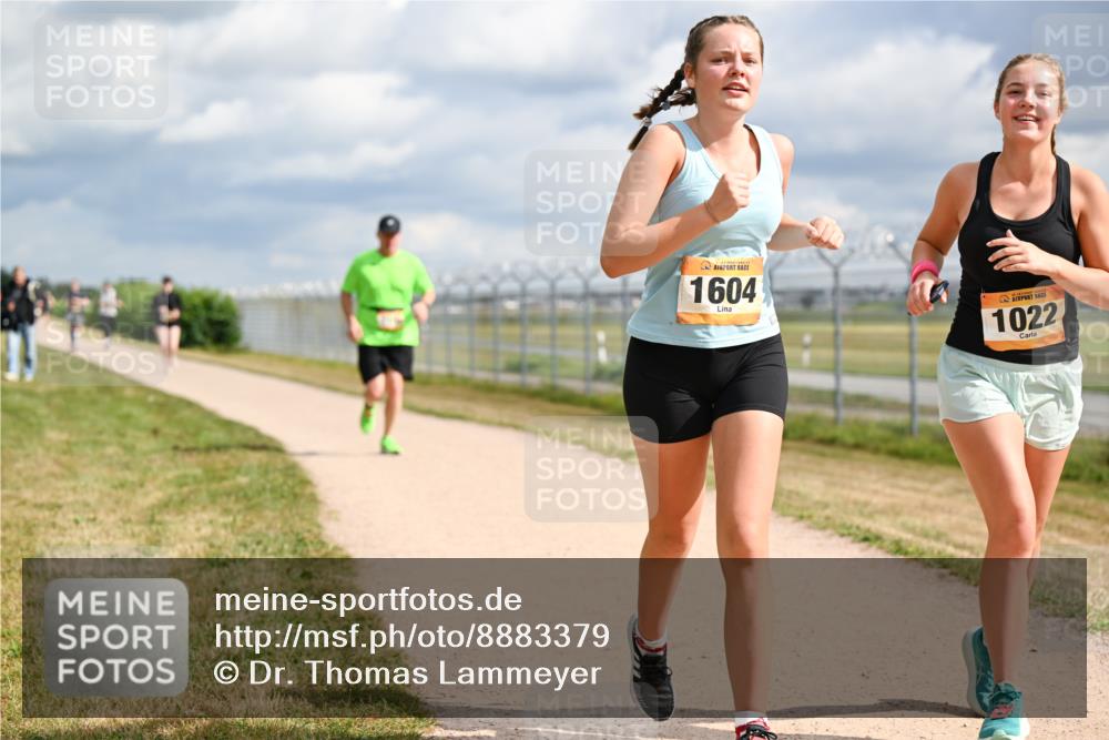 14.09.2025 - Airport Race Dr. Thomas Lammeyer http://msf.ph/oto/8883379 14.09.2025 12:37:06 Laufen 1604, 1022 meine-sportfotos.de