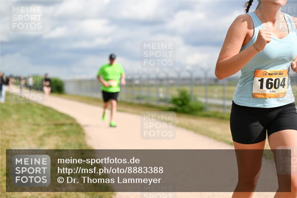 14.09.2025 - Airport Race Dr. Thomas Lammeyer http://msf.ph/oto/8883388 14.09.2025 12:37:06 Laufen 1604 meine-sportfotos.de