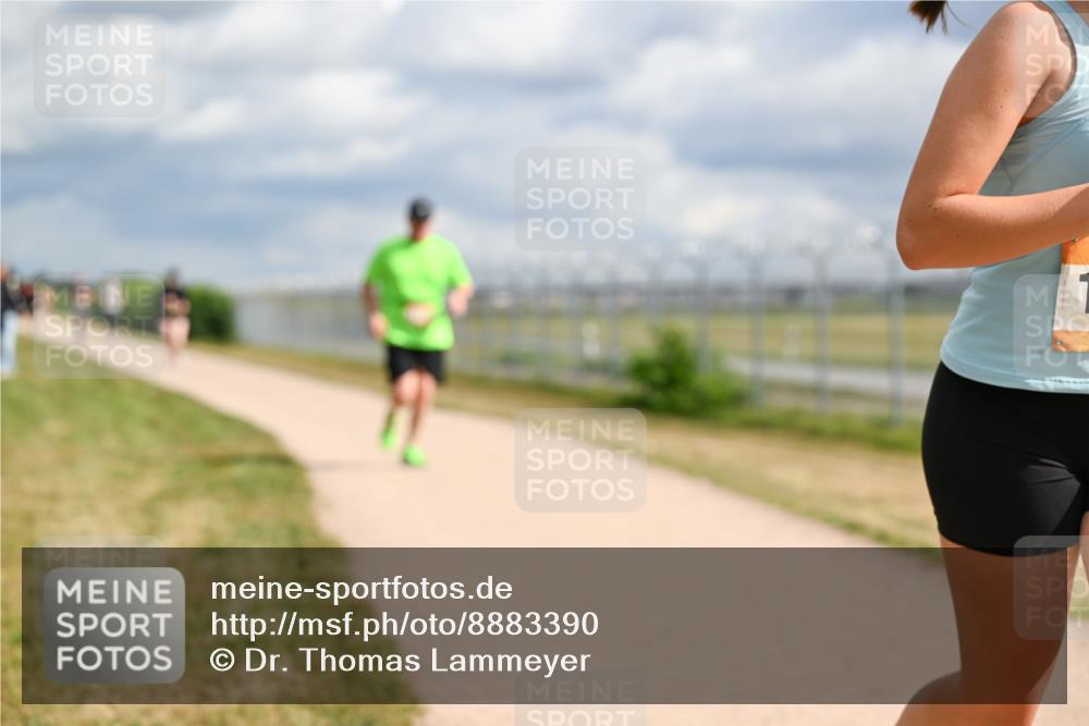 14.09.2025 - Airport Race Dr. Thomas Lammeyer http://msf.ph/oto/8883390 14.09.2025 12:37:06 Laufen  meine-sportfotos.de
