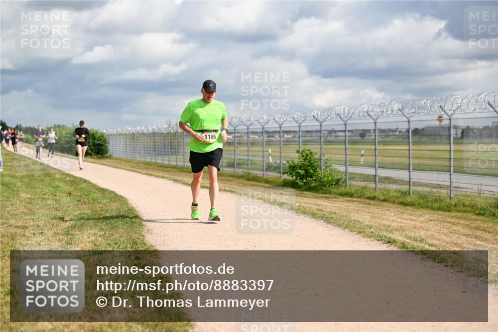 14.09.2025 - Airport Race Dr. Thomas Lammeyer http://msf.ph/oto/8883397 14.09.2025 12:37:07 Laufen 1165 meine-sportfotos.de