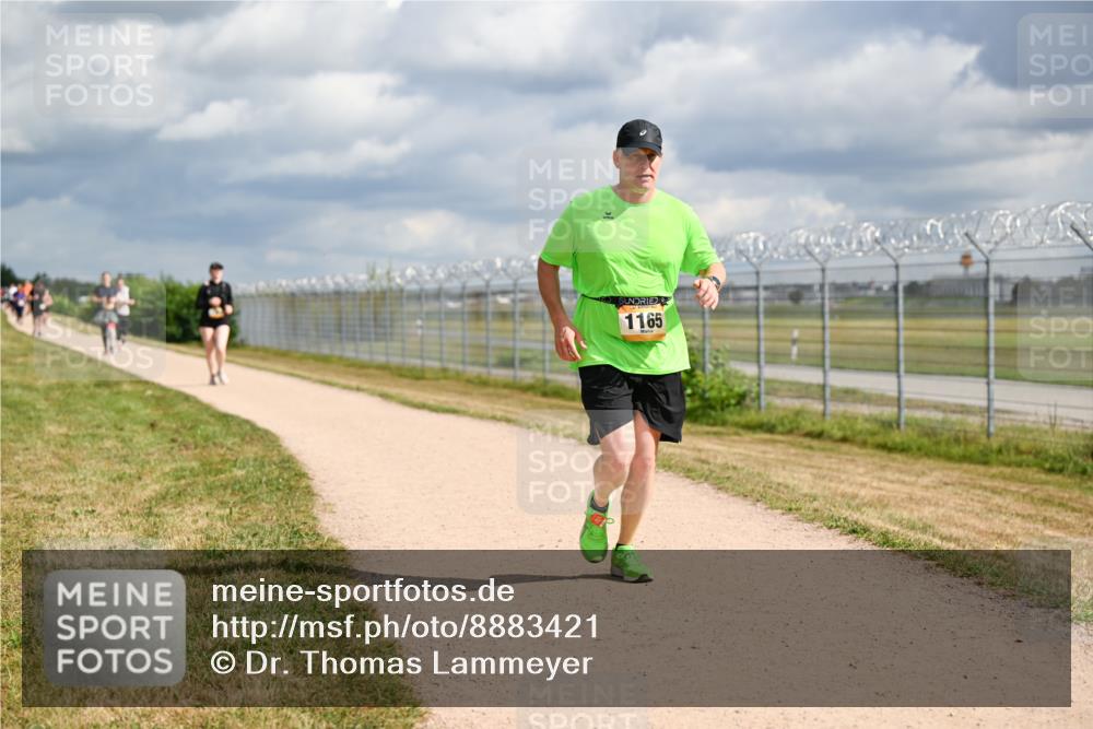 14.09.2025 - Airport Race Dr. Thomas Lammeyer http://msf.ph/oto/8883421 14.09.2025 12:37:09 Laufen 1165 meine-sportfotos.de