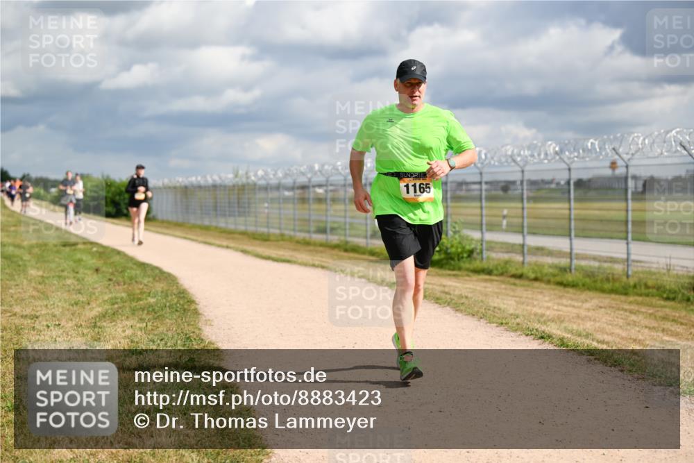 14.09.2025 - Airport Race Dr. Thomas Lammeyer http://msf.ph/oto/8883423 14.09.2025 12:37:09 Laufen 1165 meine-sportfotos.de