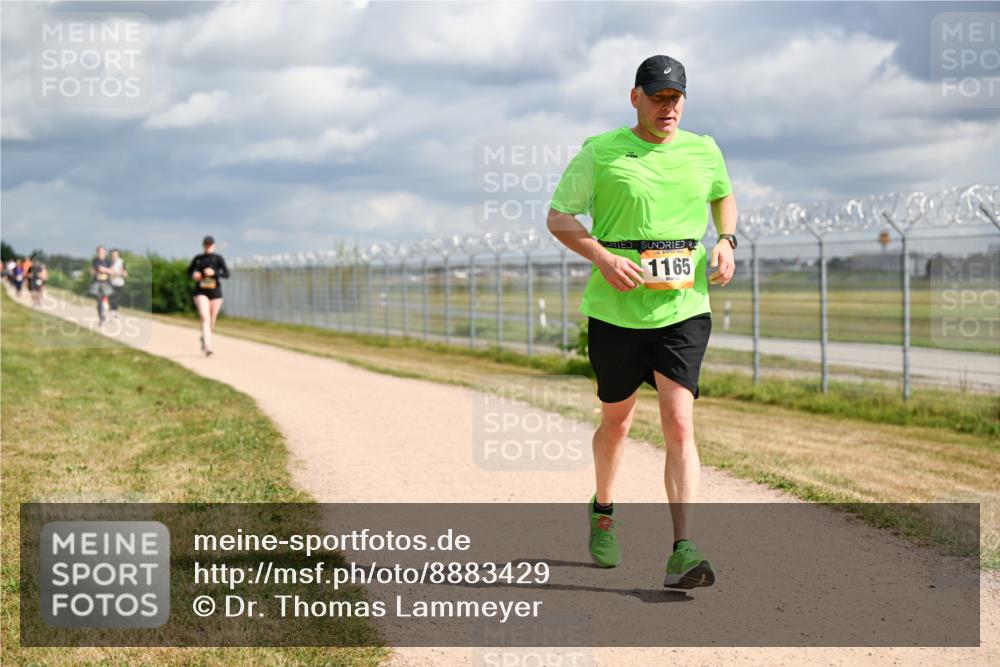 14.09.2025 - Airport Race Dr. Thomas Lammeyer http://msf.ph/oto/8883429 14.09.2025 12:37:09 Laufen 1165 meine-sportfotos.de