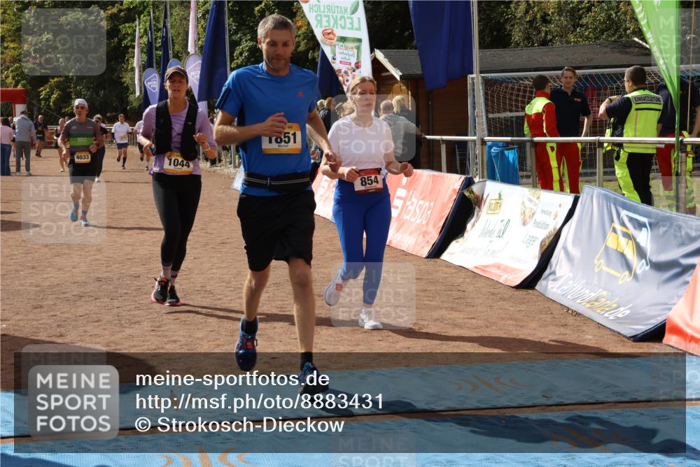 14.09.2025 - Airport Race Strokosch-Dieckow http://msf.ph/oto/8883431 14.09.2025 12:46:29 Ziel 854, 1044, 1851, 4033 meine-sportfotos.de
