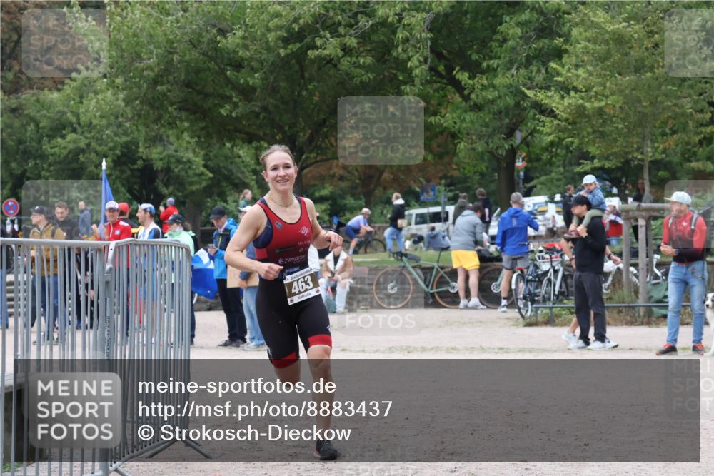 14.09.2025 - Stadtparktriathlon Strokosch-Dieckow http://msf.ph/oto/8883437 14.09.2025 10:09:41 Ziel 463 meine-sportfotos.de