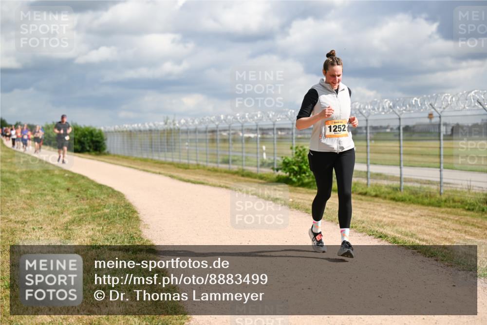 14.09.2025 - Airport Race Dr. Thomas Lammeyer http://msf.ph/oto/8883499 14.09.2025 12:37:26 Laufen 1252 meine-sportfotos.de