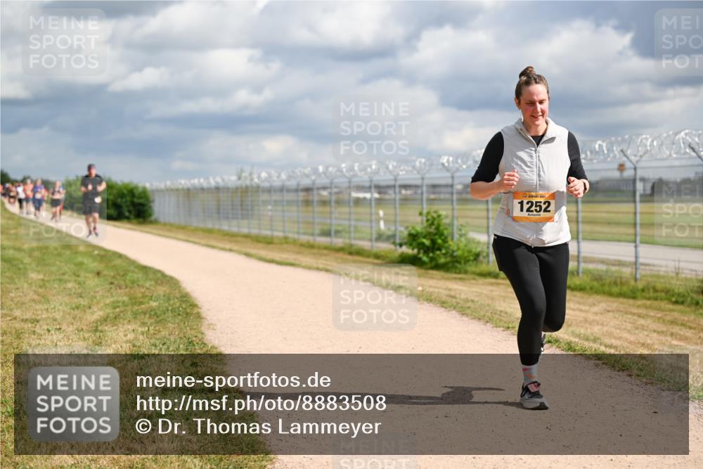 14.09.2025 - Airport Race Dr. Thomas Lammeyer http://msf.ph/oto/8883508 14.09.2025 12:37:27 Laufen 1252 meine-sportfotos.de