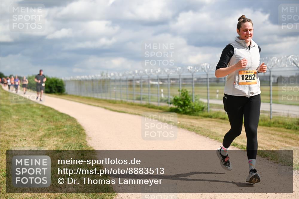 14.09.2025 - Airport Race Dr. Thomas Lammeyer http://msf.ph/oto/8883513 14.09.2025 12:37:27 Laufen 1252 meine-sportfotos.de