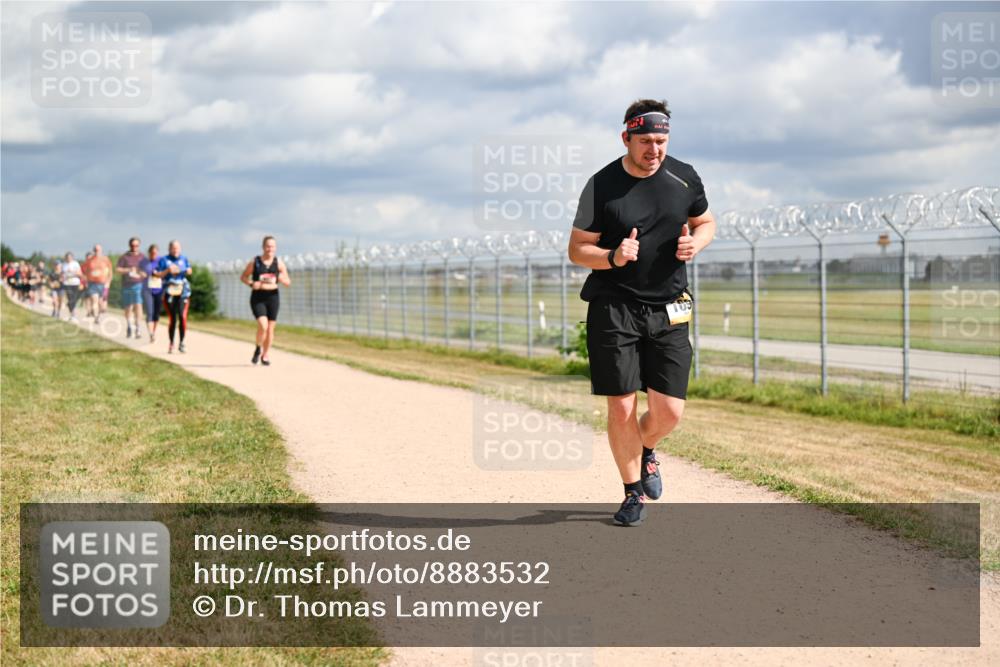 14.09.2025 - Airport Race Dr. Thomas Lammeyer http://msf.ph/oto/8883532 14.09.2025 12:37:38 Laufen  meine-sportfotos.de