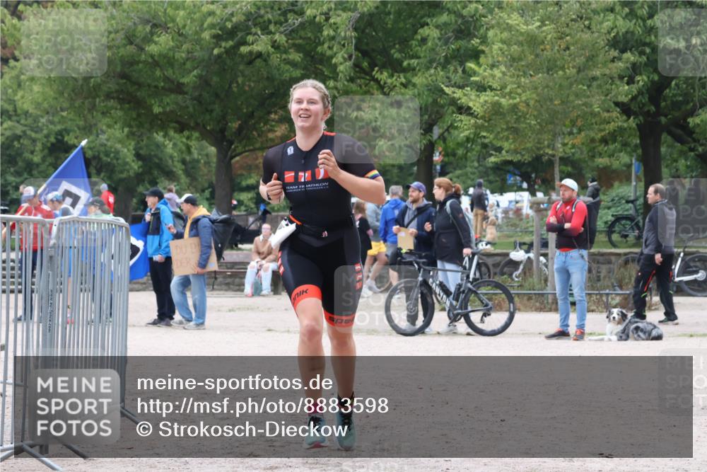 14.09.2025 - Stadtparktriathlon Strokosch-Dieckow http://msf.ph/oto/8883598 14.09.2025 10:14:57 Ziel 478 meine-sportfotos.de
