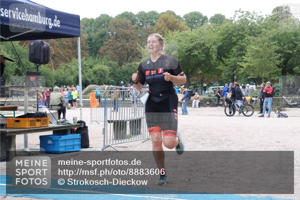 14.09.2025 - Stadtparktriathlon Strokosch-Dieckow http://msf.ph/oto/8883606 14.09.2025 10:14:59 Ziel 478 meine-sportfotos.de