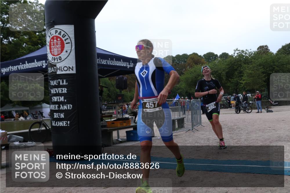 14.09.2025 - Stadtparktriathlon Strokosch-Dieckow http://msf.ph/oto/8883626 14.09.2025 10:15:21 Ziel 457, 493 meine-sportfotos.de