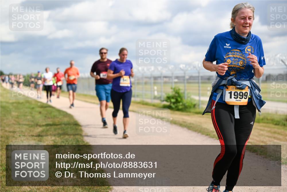 14.09.2025 - Airport Race Dr. Thomas Lammeyer http://msf.ph/oto/8883631 14.09.2025 12:37:48 Laufen 2018, 1999 meine-sportfotos.de