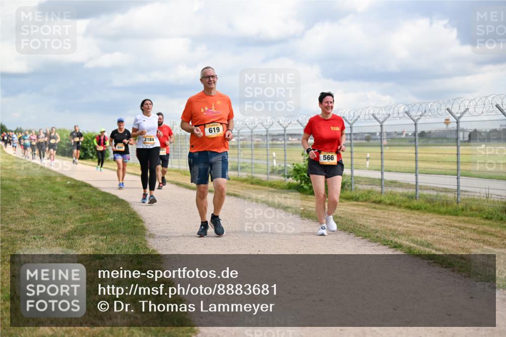 14.09.2025 - Airport Race Dr. Thomas Lammeyer http://msf.ph/oto/8883681 14.09.2025 12:37:53 Laufen 650, 2184, 331, 619, 566 meine-sportfotos.de