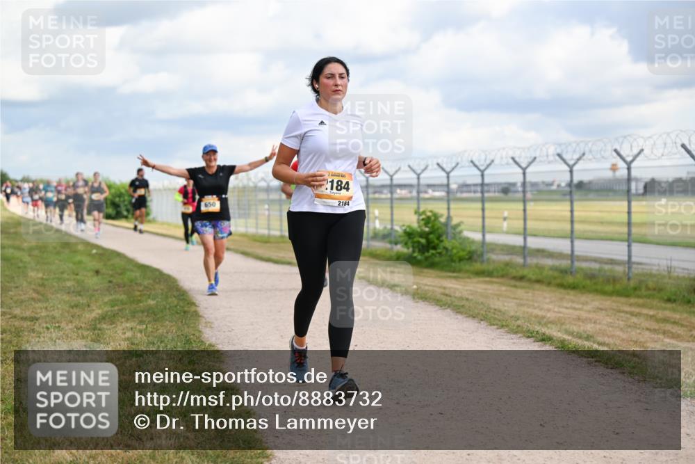 14.09.2025 - Airport Race Dr. Thomas Lammeyer http://msf.ph/oto/8883732 14.09.2025 12:37:57 Laufen 650, 184, 2184 meine-sportfotos.de