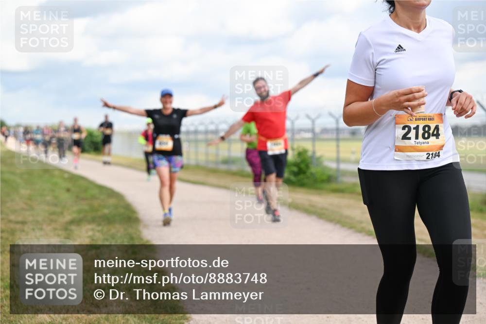 14.09.2025 - Airport Race Dr. Thomas Lammeyer http://msf.ph/oto/8883748 14.09.2025 12:37:58 Laufen 2184, 2184 meine-sportfotos.de
