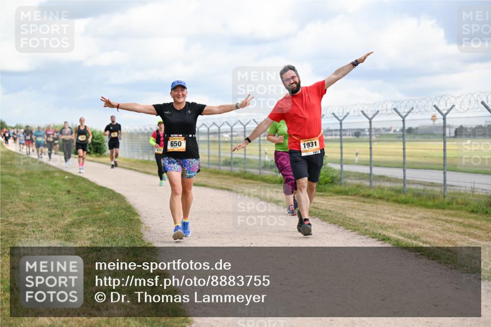 14.09.2025 - Airport Race Dr. Thomas Lammeyer http://msf.ph/oto/8883755 14.09.2025 12:37:59 Laufen 470, 650, 1931, 1931 meine-sportfotos.de