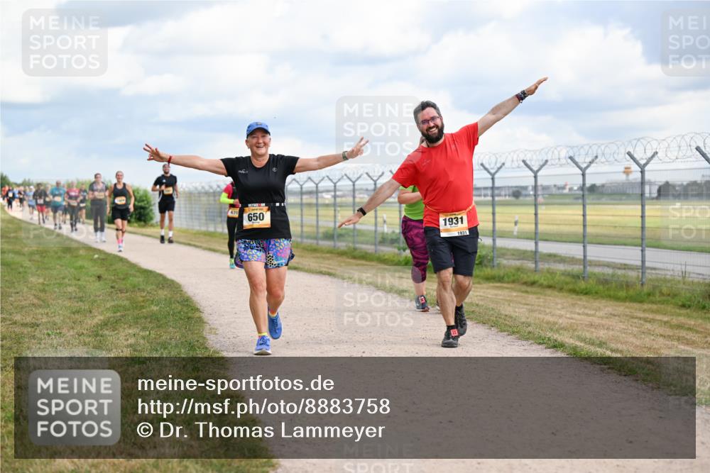 14.09.2025 - Airport Race Dr. Thomas Lammeyer http://msf.ph/oto/8883758 14.09.2025 12:37:59 Laufen 470, 650, 1931, 1931 meine-sportfotos.de