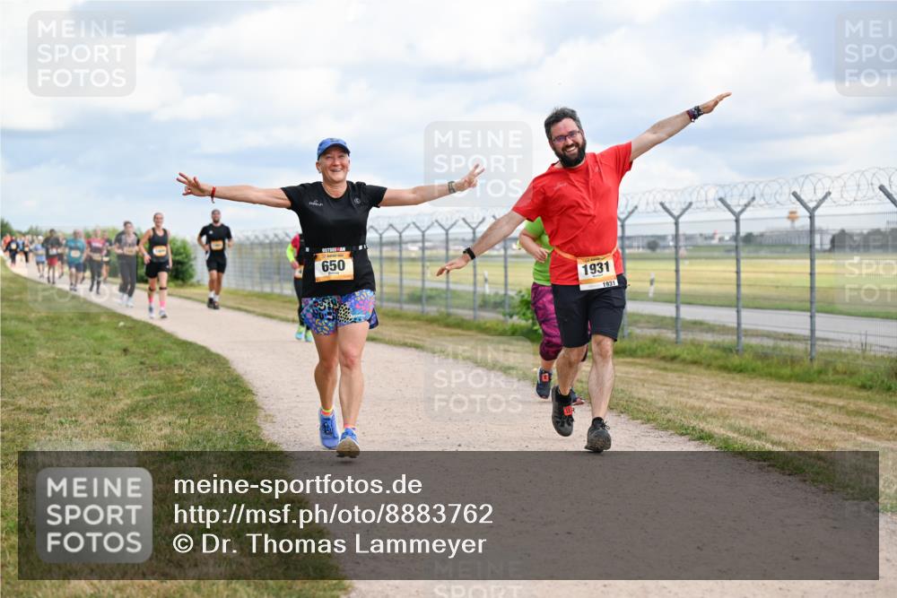 14.09.2025 - Airport Race Dr. Thomas Lammeyer http://msf.ph/oto/8883762 14.09.2025 12:37:59 Laufen 650, 1931, 1931 meine-sportfotos.de