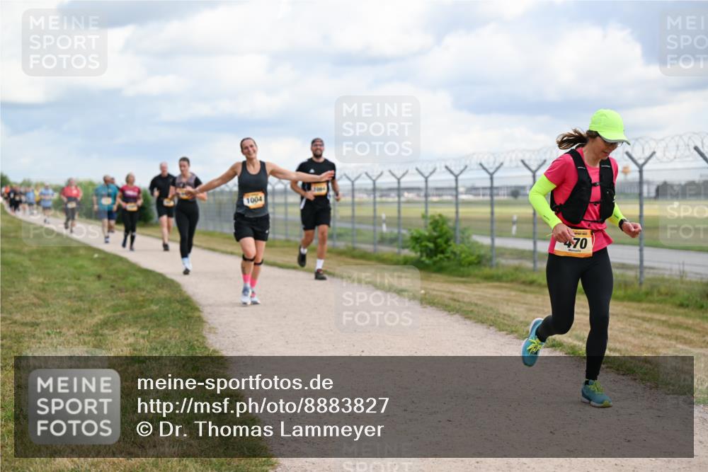 14.09.2025 - Airport Race Dr. Thomas Lammeyer http://msf.ph/oto/8883827 14.09.2025 12:38:05 Laufen 1004, 470 meine-sportfotos.de