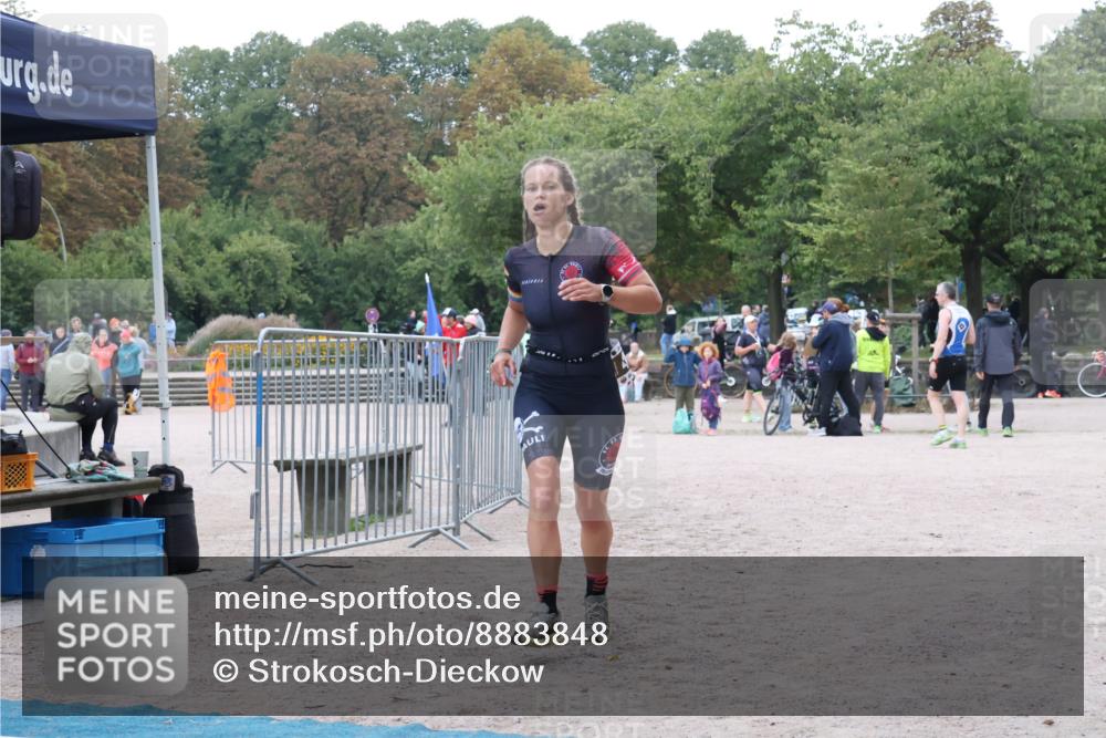 14.09.2025 - Stadtparktriathlon Strokosch-Dieckow http://msf.ph/oto/8883848 14.09.2025 10:19:00 Ziel 454 meine-sportfotos.de