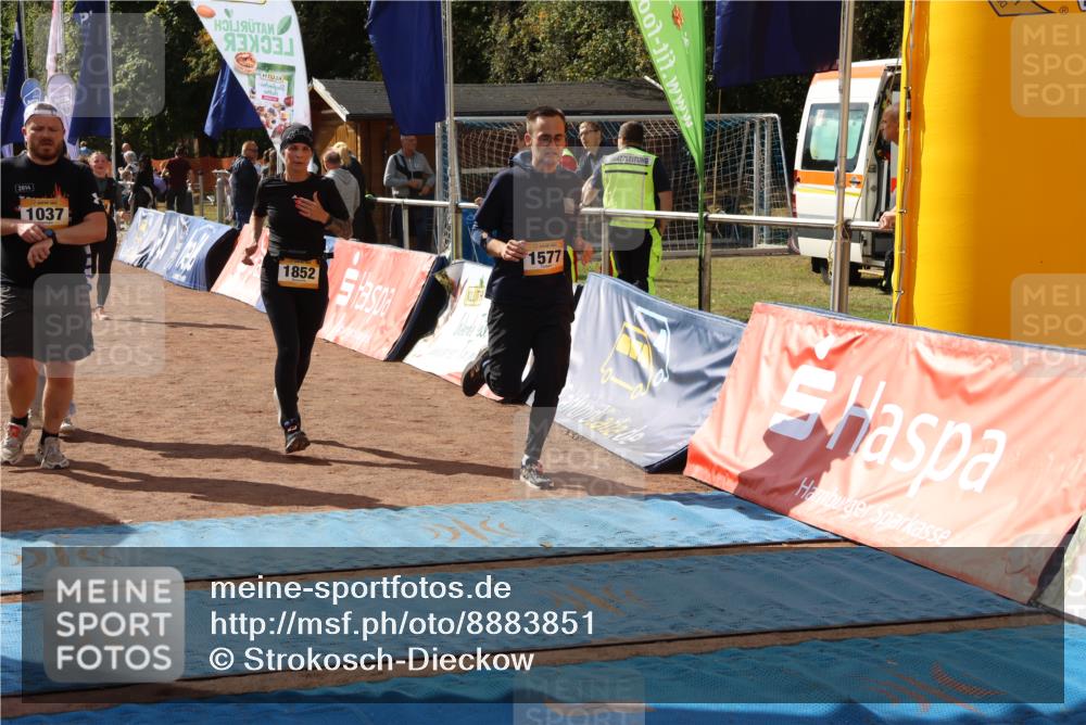 14.09.2025 - Airport Race Strokosch-Dieckow http://msf.ph/oto/8883851 14.09.2025 12:47:09 Ziel 37, 51, 685, 695, 766, 1037, 1206, 1273, 1577, 1737, 1852, 4223 meine-sportfotos.de