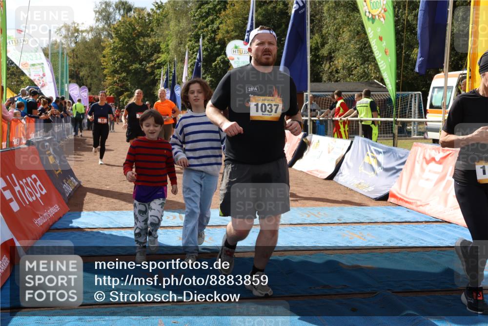 14.09.2025 - Airport Race Strokosch-Dieckow http://msf.ph/oto/8883859 14.09.2025 12:47:12 Ziel 37, 51, 695, 766, 1037, 1081, 1206, 1273, 1577, 1852, 4223 meine-sportfotos.de