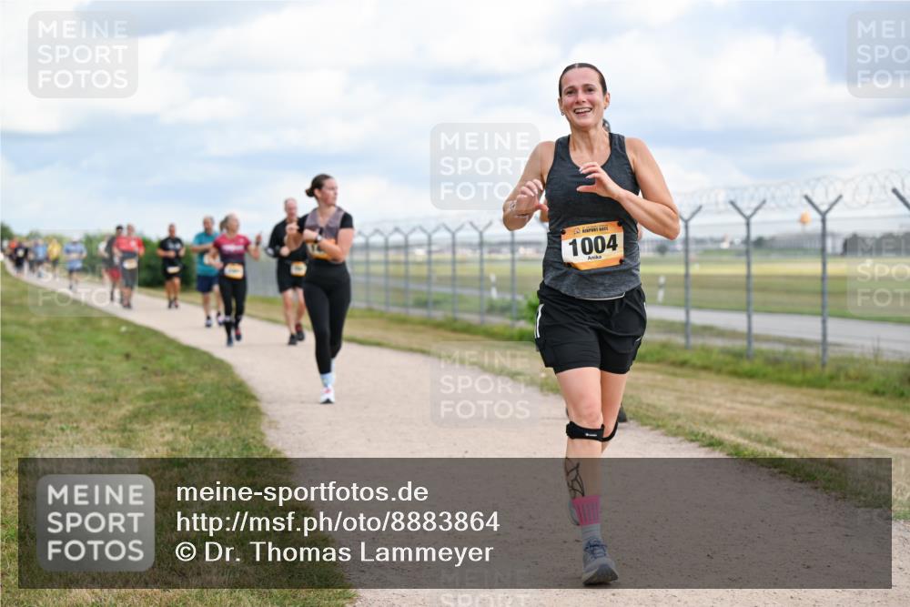 14.09.2025 - Airport Race Dr. Thomas Lammeyer http://msf.ph/oto/8883864 14.09.2025 12:38:08 Laufen 1004 meine-sportfotos.de