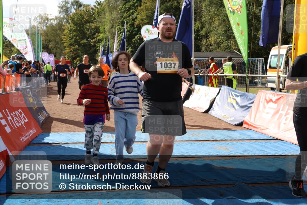 14.09.2025 - Airport Race Strokosch-Dieckow http://msf.ph/oto/8883866 14.09.2025 12:47:12 Ziel 37, 51, 695, 766, 1037, 1081, 1206, 1273, 1577, 1852, 4223 meine-sportfotos.de