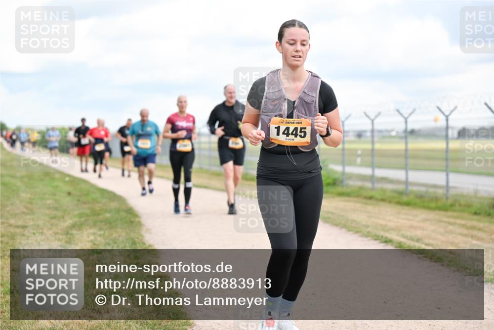 14.09.2025 - Airport Race Dr. Thomas Lammeyer http://msf.ph/oto/8883913 14.09.2025 12:38:11 Laufen 1445 meine-sportfotos.de