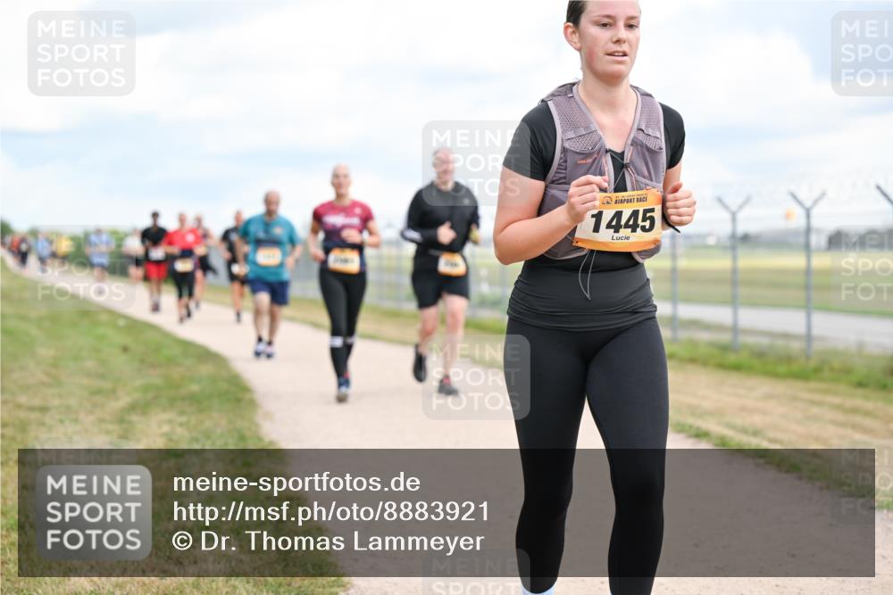 14.09.2025 - Airport Race Dr. Thomas Lammeyer http://msf.ph/oto/8883921 14.09.2025 12:38:12 Laufen 1445 meine-sportfotos.de