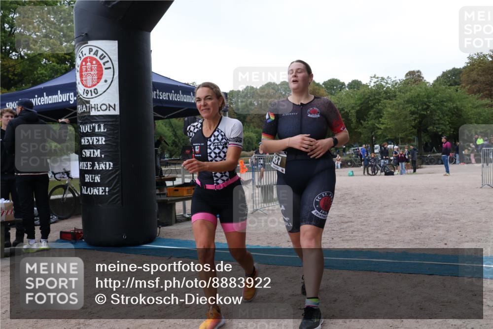 14.09.2025 - Stadtparktriathlon Strokosch-Dieckow http://msf.ph/oto/8883922 14.09.2025 10:20:52 Ziel 387, 439, 455 meine-sportfotos.de
