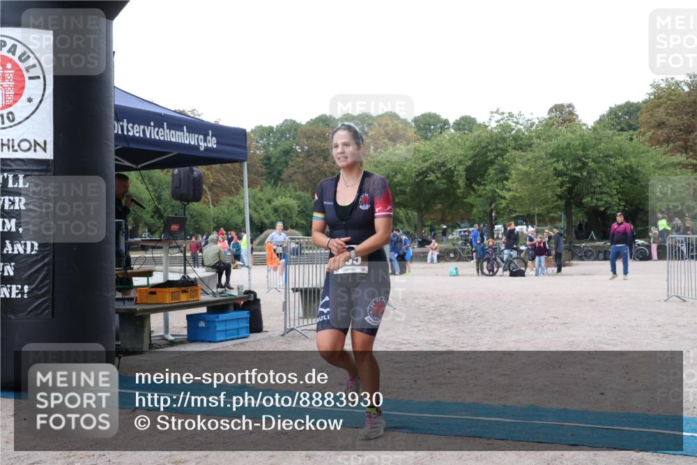 14.09.2025 - Stadtparktriathlon Strokosch-Dieckow http://msf.ph/oto/8883930 14.09.2025 10:20:56 Ziel 387, 439, 455, 475 meine-sportfotos.de