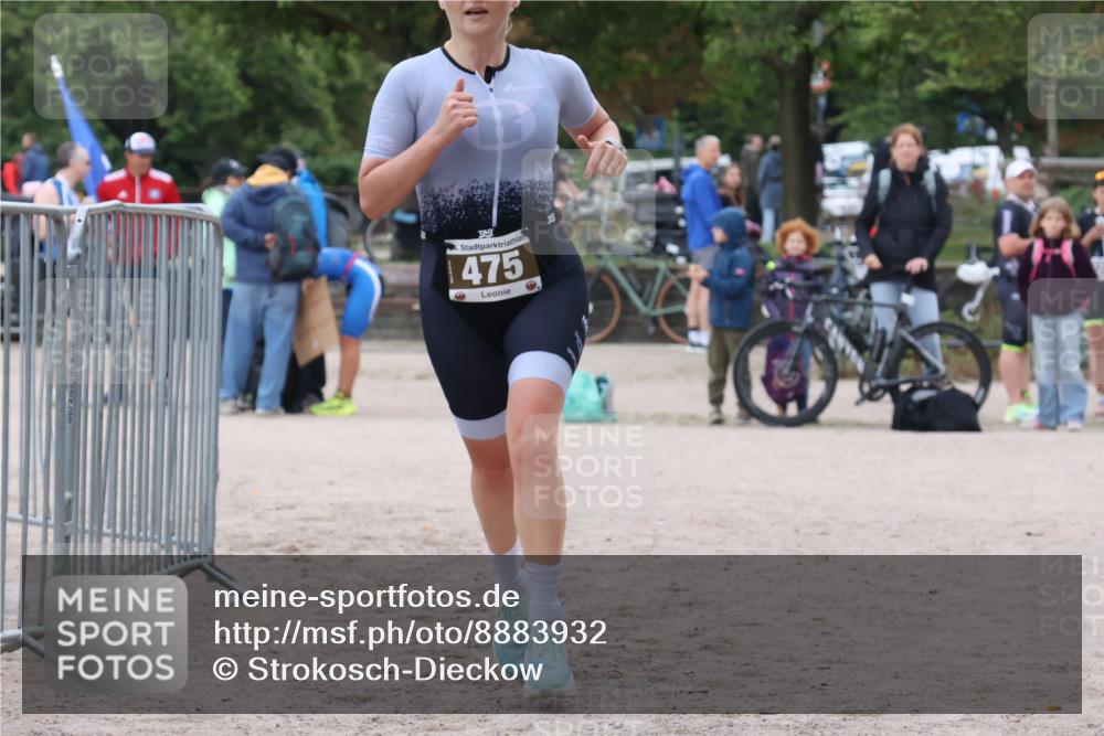 14.09.2025 - Stadtparktriathlon Strokosch-Dieckow http://msf.ph/oto/8883932 14.09.2025 10:20:59 Ziel 455, 475 meine-sportfotos.de