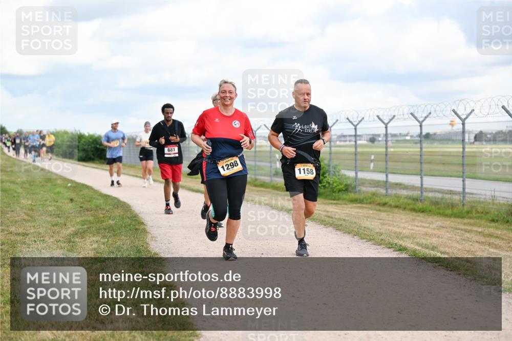 14.09.2025 - Airport Race Dr. Thomas Lammeyer http://msf.ph/oto/8883998 14.09.2025 12:38:19 Laufen 681, 1298, 1158 meine-sportfotos.de