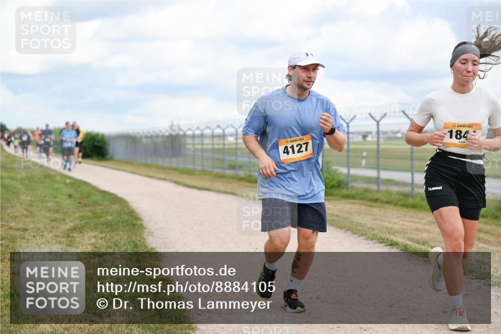 14.09.2025 - Airport Race Dr. Thomas Lammeyer http://msf.ph/oto/8884105 14.09.2025 12:38:27 Laufen 4127, 184 meine-sportfotos.de