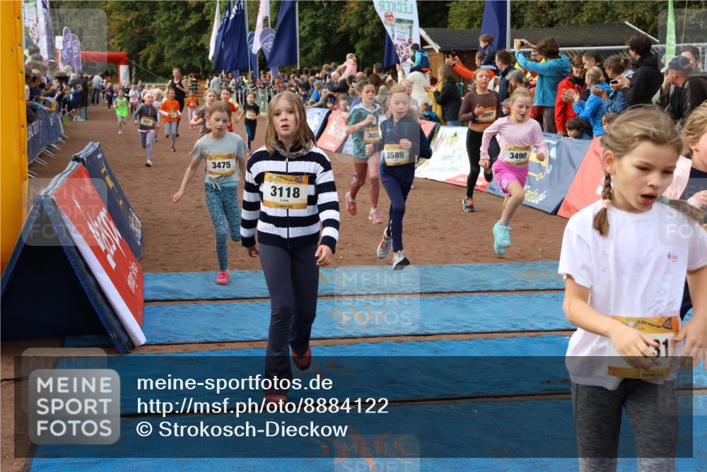 14.09.2025 - Airport Race Strokosch-Dieckow http://msf.ph/oto/8884122 14.09.2025 10:29:09 Ziel 3027, 3058, 3066, 3097, 3114, 3116, 3118, 3128, 3152, 3201, 3202, 3214, 3221, 3231, 3235, 3462, 3472, 3475, 3479, 3490, 3554, 3562, 3589, 3724 meine-sportfotos.de