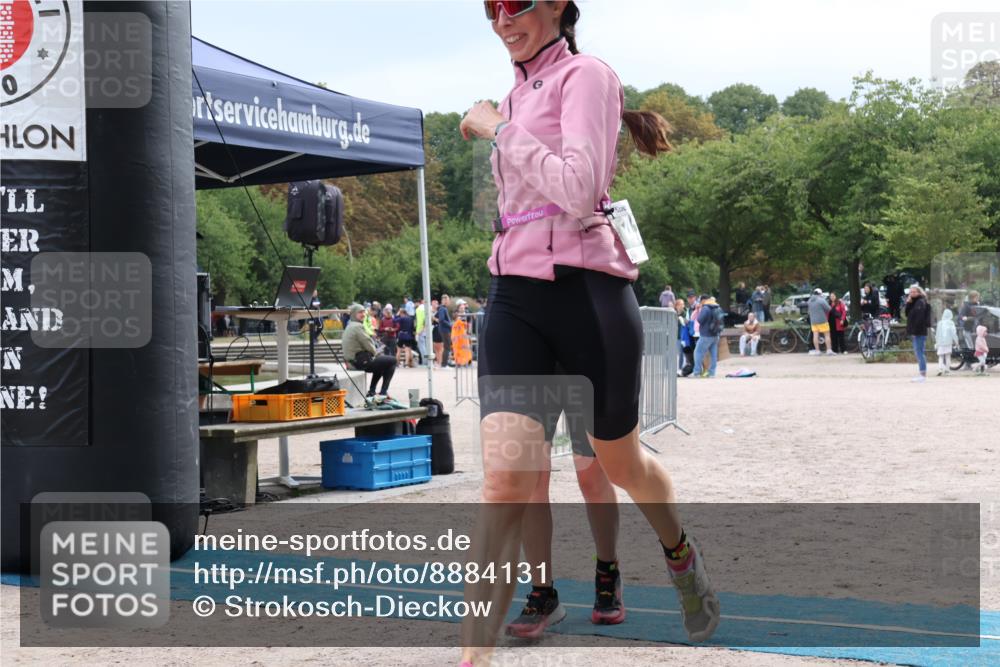 14.09.2025 - Stadtparktriathlon Strokosch-Dieckow http://msf.ph/oto/8884131 14.09.2025 10:25:31 Ziel 382, 423 meine-sportfotos.de