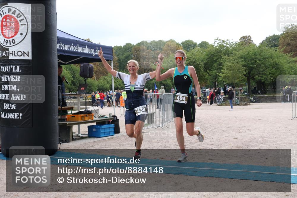 14.09.2025 - Stadtparktriathlon Strokosch-Dieckow http://msf.ph/oto/8884148 14.09.2025 10:26:25 Ziel 438, 494 meine-sportfotos.de