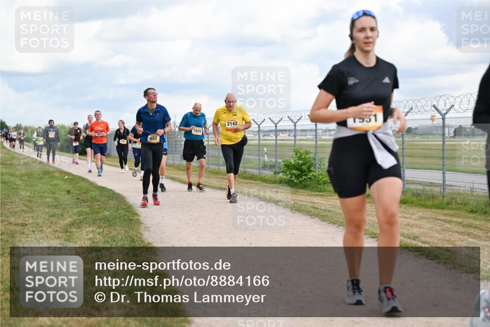 14.09.2025 - Airport Race Dr. Thomas Lammeyer http://msf.ph/oto/8884166 14.09.2025 12:38:41 Laufen 691, 482, 1820, 2142, 1951 meine-sportfotos.de