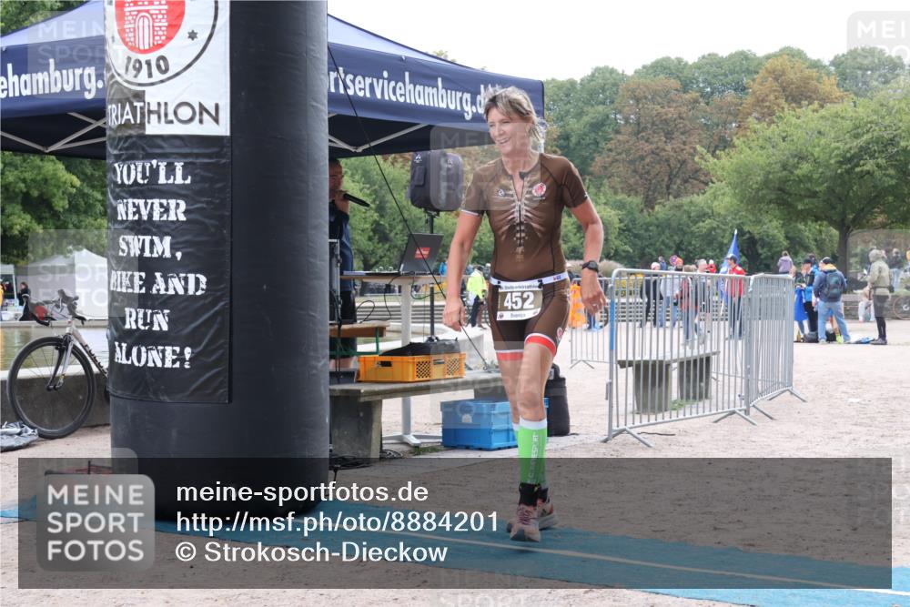 14.09.2025 - Stadtparktriathlon Strokosch-Dieckow http://msf.ph/oto/8884201 14.09.2025 10:27:09 Ziel 452, 479 meine-sportfotos.de