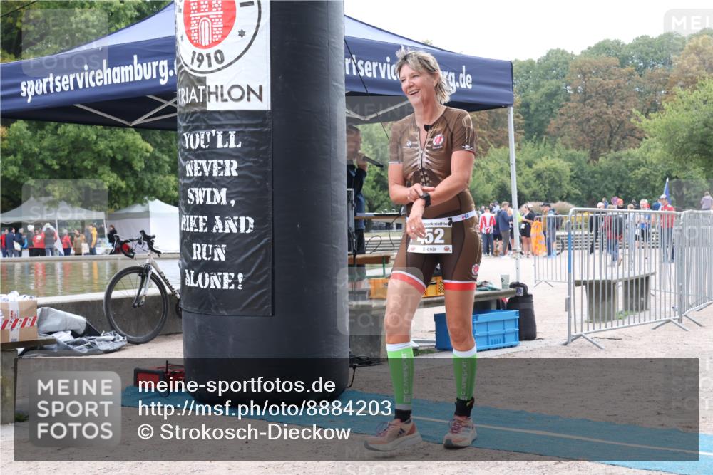 14.09.2025 - Stadtparktriathlon Strokosch-Dieckow http://msf.ph/oto/8884203 14.09.2025 10:27:09 Ziel 452, 479 meine-sportfotos.de