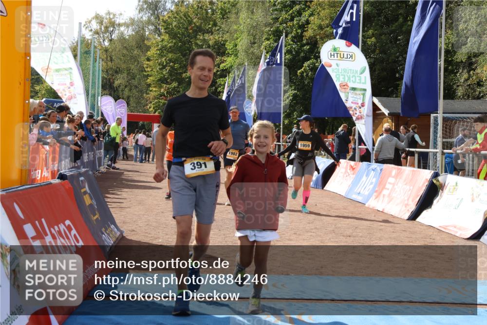 14.09.2025 - Airport Race Strokosch-Dieckow http://msf.ph/oto/8884246 14.09.2025 12:47:51 Ziel 215, 391, 897, 1292, 1959, 1982 meine-sportfotos.de