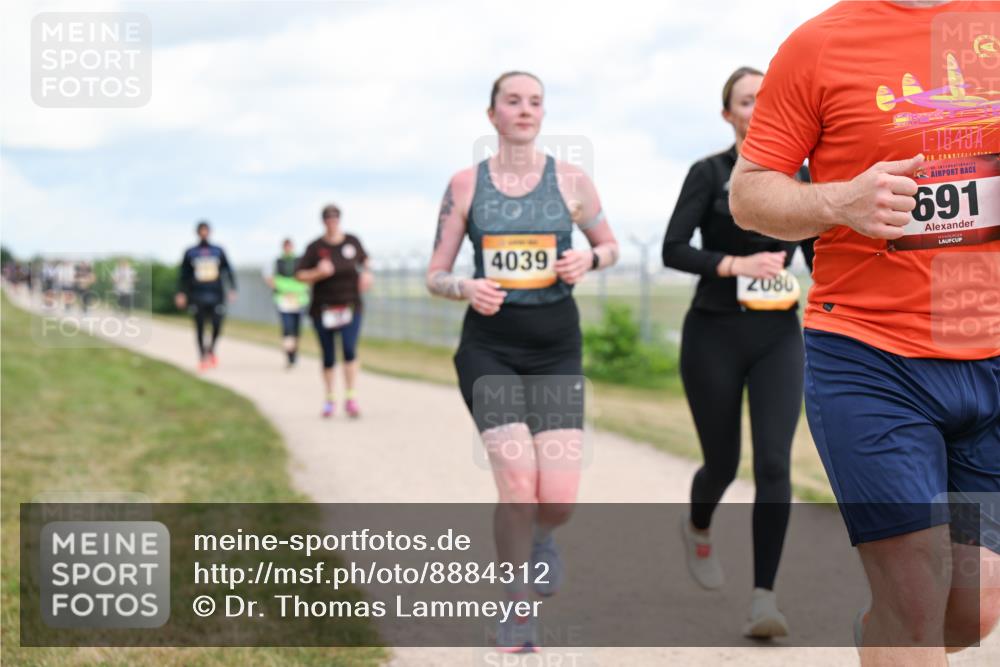 14.09.2025 - Airport Race Dr. Thomas Lammeyer http://msf.ph/oto/8884312 14.09.2025 12:38:51 Laufen 4039, 2080, 2025, 16437, 691 meine-sportfotos.de
