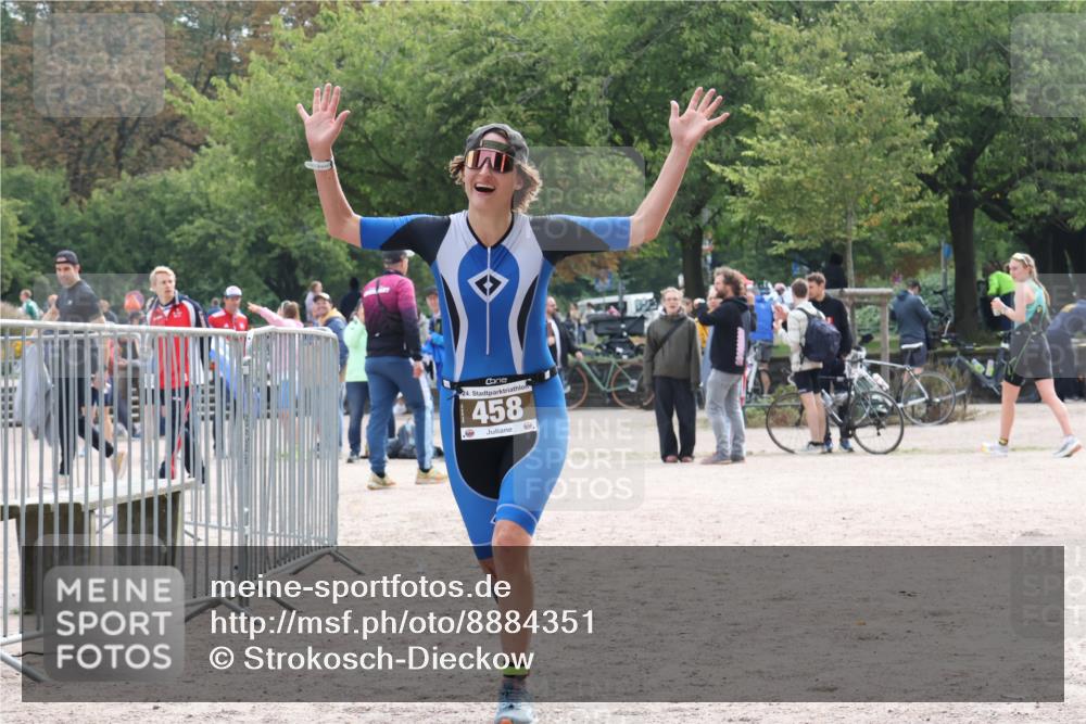 14.09.2025 - Stadtparktriathlon Strokosch-Dieckow http://msf.ph/oto/8884351 14.09.2025 10:32:04 Ziel 458 meine-sportfotos.de