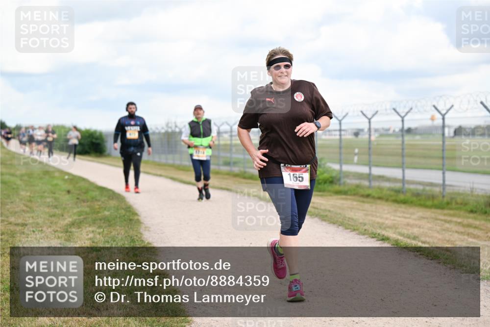 14.09.2025 - Airport Race Dr. Thomas Lammeyer http://msf.ph/oto/8884359 14.09.2025 12:38:55 Laufen 1716, 165 meine-sportfotos.de