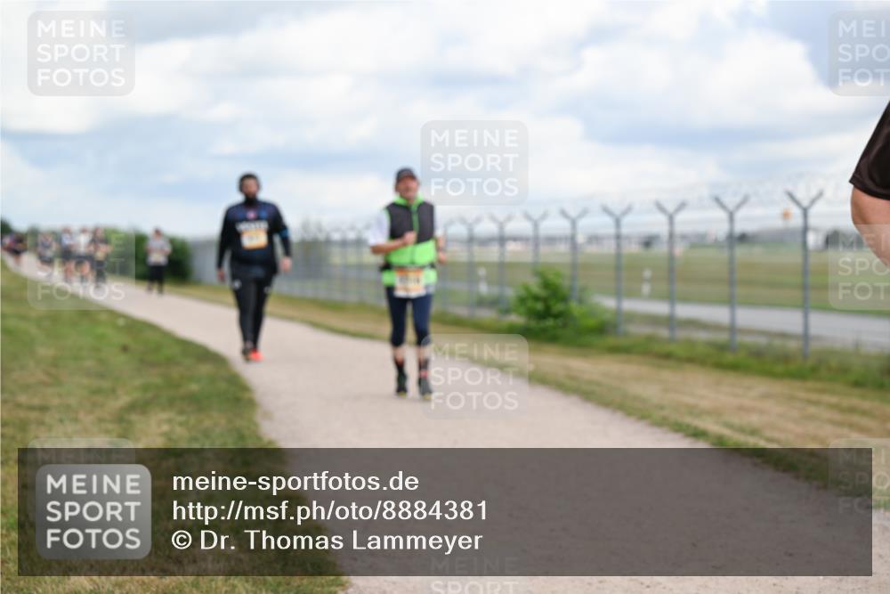 14.09.2025 - Airport Race Dr. Thomas Lammeyer http://msf.ph/oto/8884381 14.09.2025 12:38:56 Laufen  meine-sportfotos.de