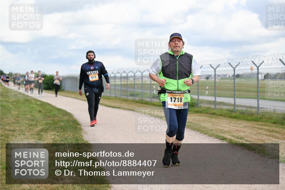 14.09.2025 - Airport Race Dr. Thomas Lammeyer http://msf.ph/oto/8884407 14.09.2025 12:38:58 Laufen 973, 1718, 1718 meine-sportfotos.de