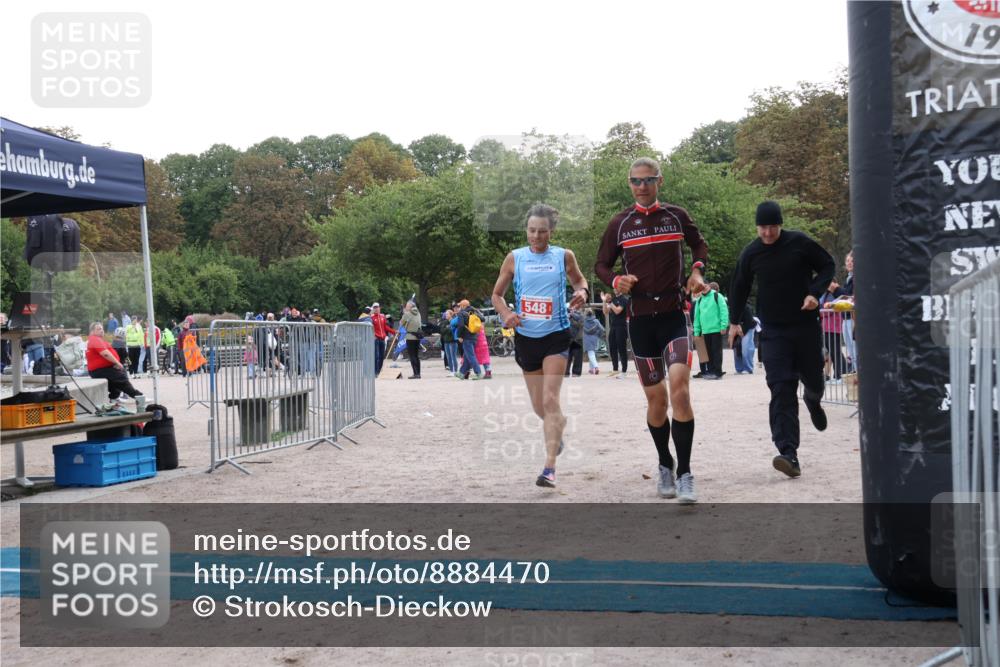 14.09.2025 - Stadtparktriathlon Strokosch-Dieckow http://msf.ph/oto/8884470 14.09.2025 10:39:02 Ziel 548 meine-sportfotos.de