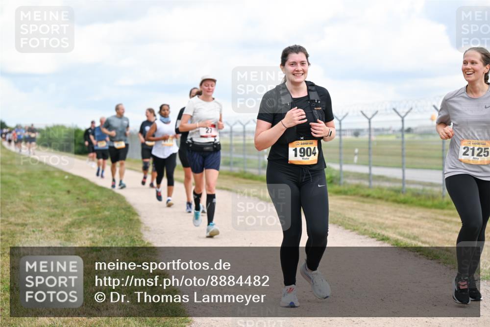 14.09.2025 - Airport Race Dr. Thomas Lammeyer http://msf.ph/oto/8884482 14.09.2025 12:39:12 Laufen 1904, 2125 meine-sportfotos.de
